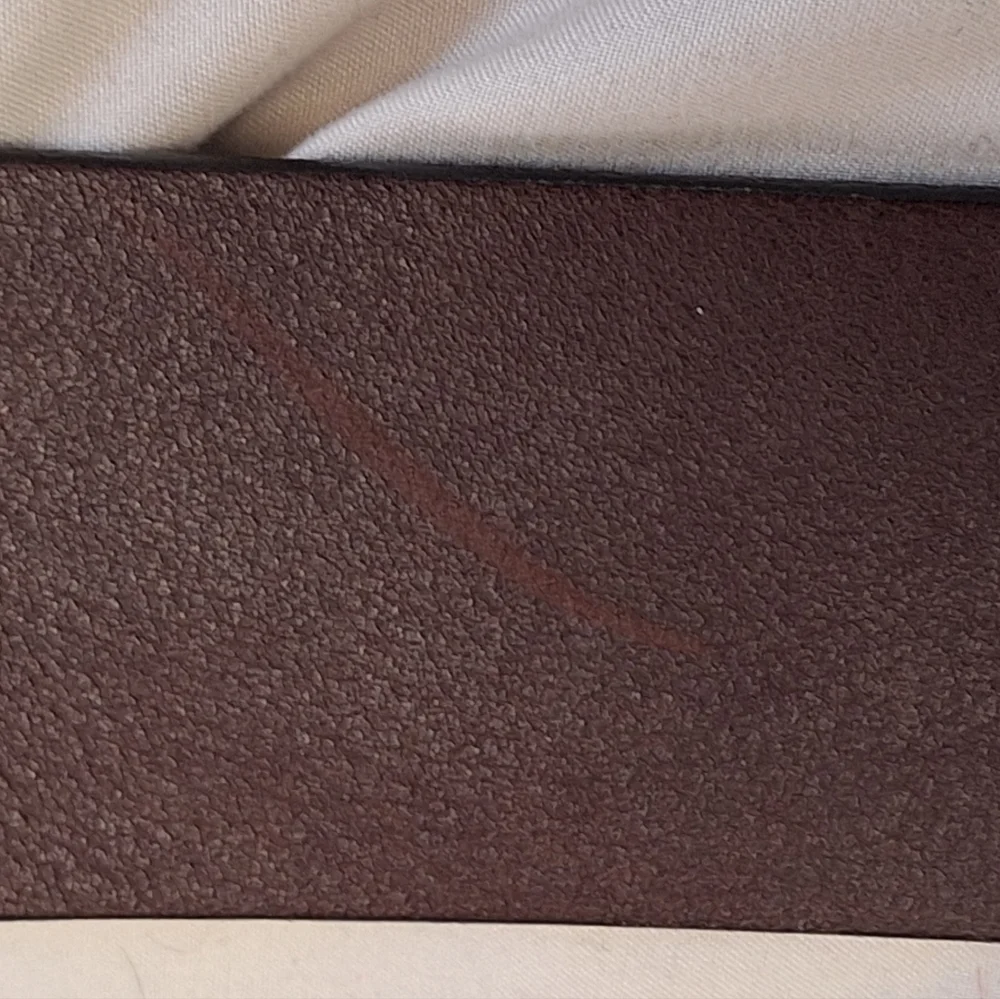 POSTCARD | Enamel Cross Crest, Dark Brown Leather Belt - Picture 14 of 14